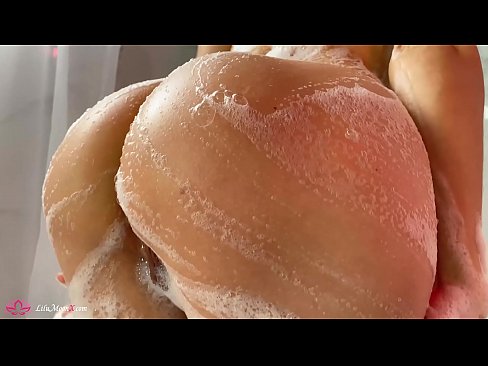 ❤️ Brunetka masturbira pičko z vibratorjem do intenzivnega orgazma pod tušem Fuck video na sl.fitorganic.top ❌❤